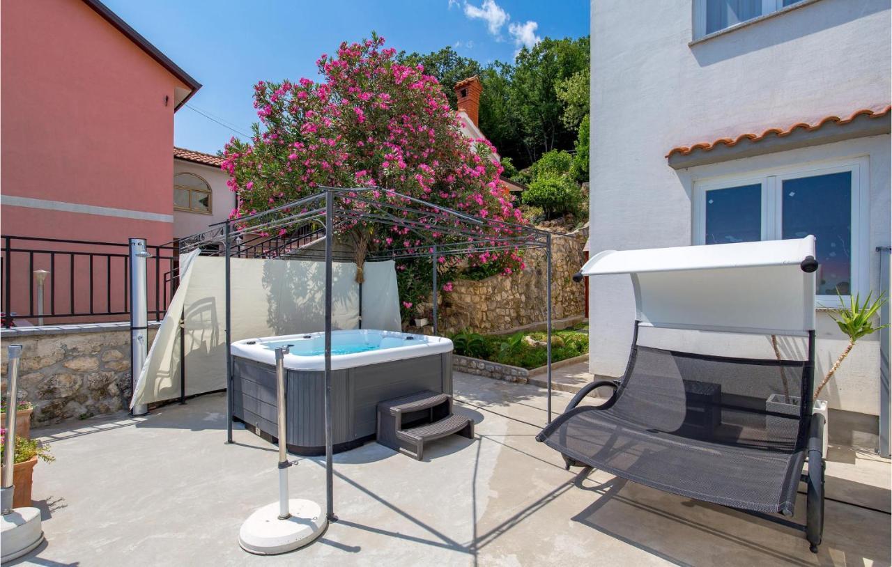 1 Bedroom Gorgeous Apartment In Mošćenička Draga 외부 사진